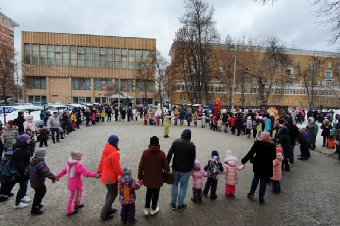 Широкая Масленица в Синичкином сквере удалась