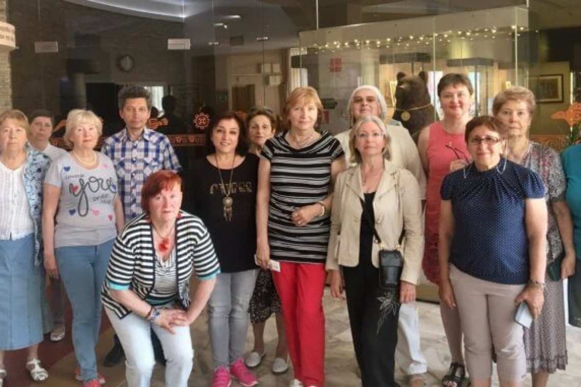 Кондитерский концерн «Бабаевский» посетили долголеты Богородского