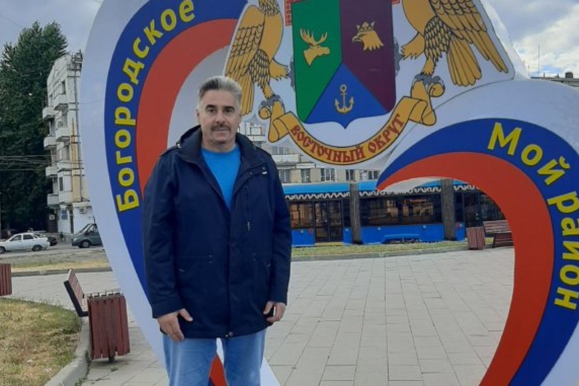 За поддержку на выборах избирателей поблагодарил Константин Воловик