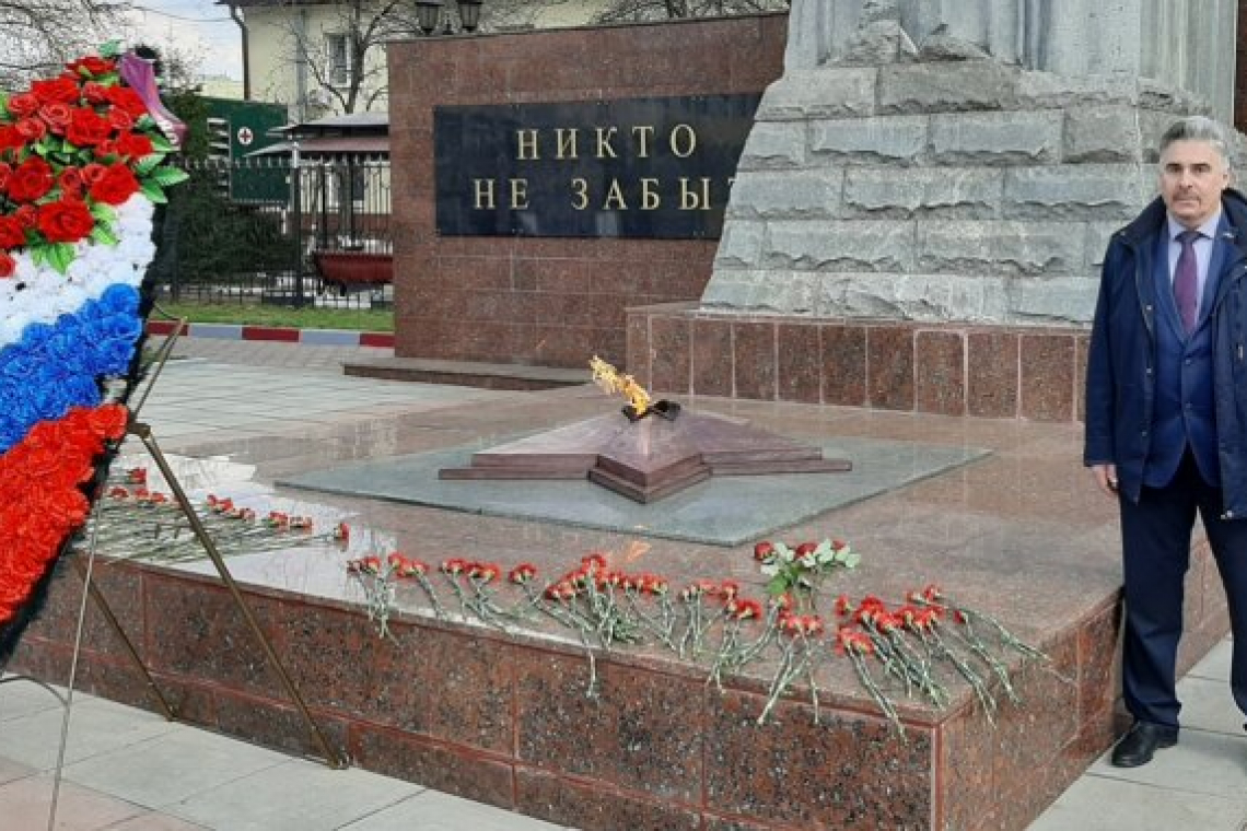 Константин Воловик поблагодарил военнослужащих Минского полка за службу
