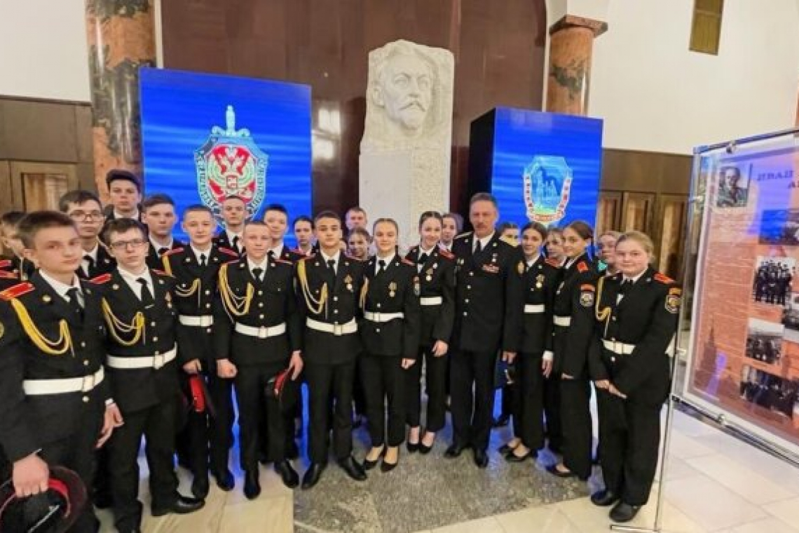 В акции «Ключи Победы» приняли участие кадеты Преображенского кадетского корпуса
