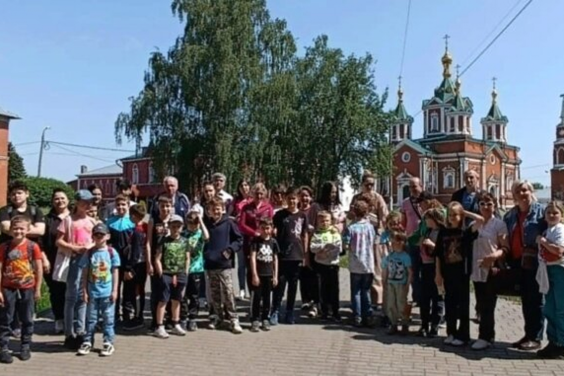 «Сладкие сказки Коломны»: экскурсия в День защиты детей для многодетных из Богородского