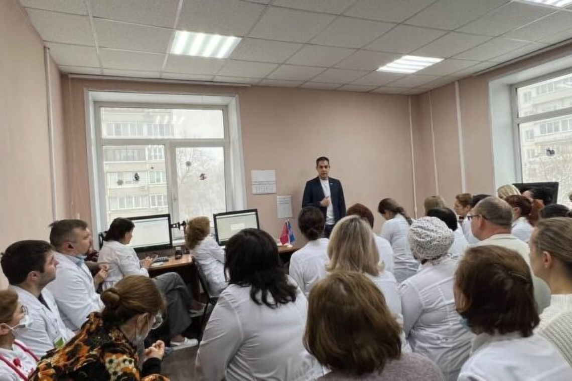 В детской поликлинике № 28 состоялась встреча с муниципальным депутатом