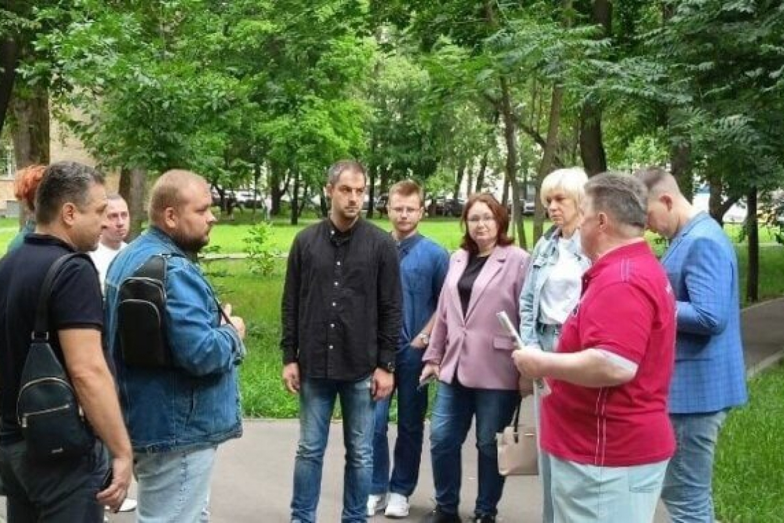 Интересующие жителей вопросы обсудили во время обхода в Богородском