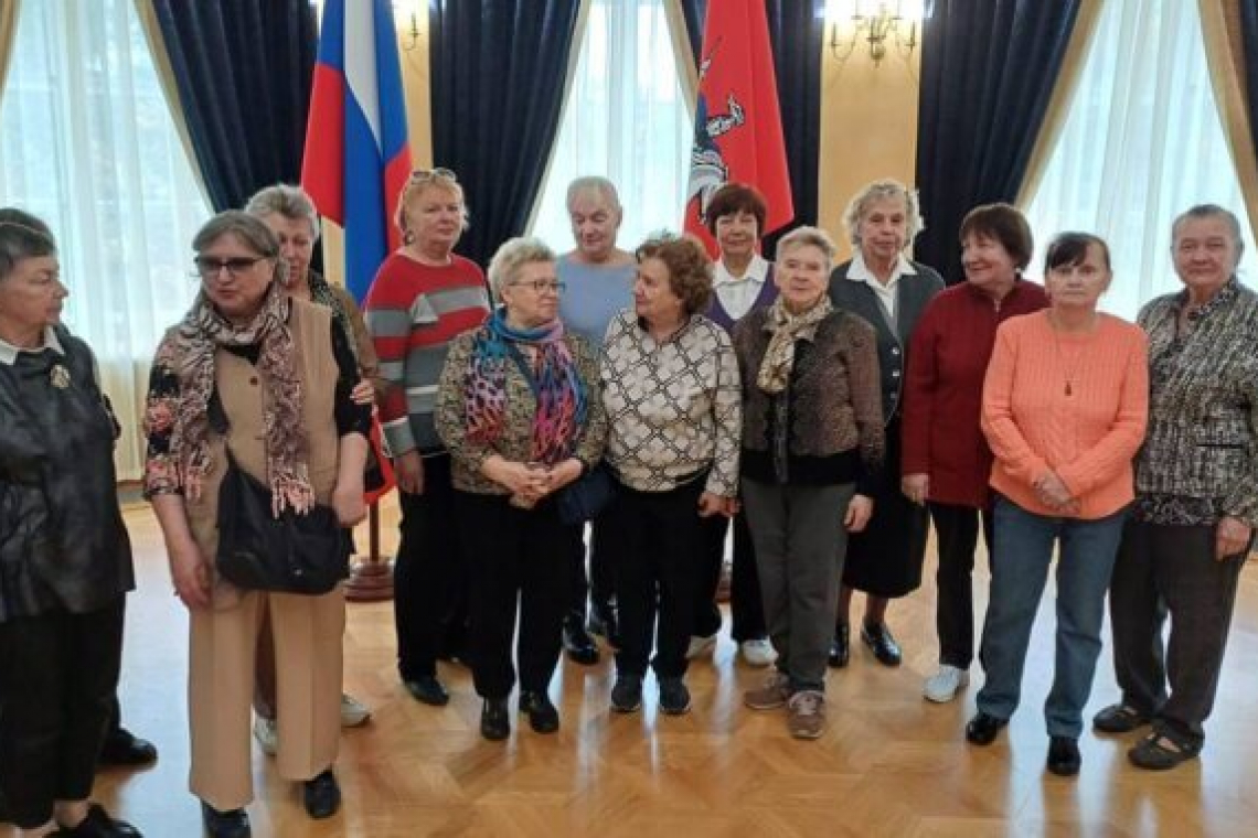 Экскурсия в МГД для ветеранов педагогического труда Богородского