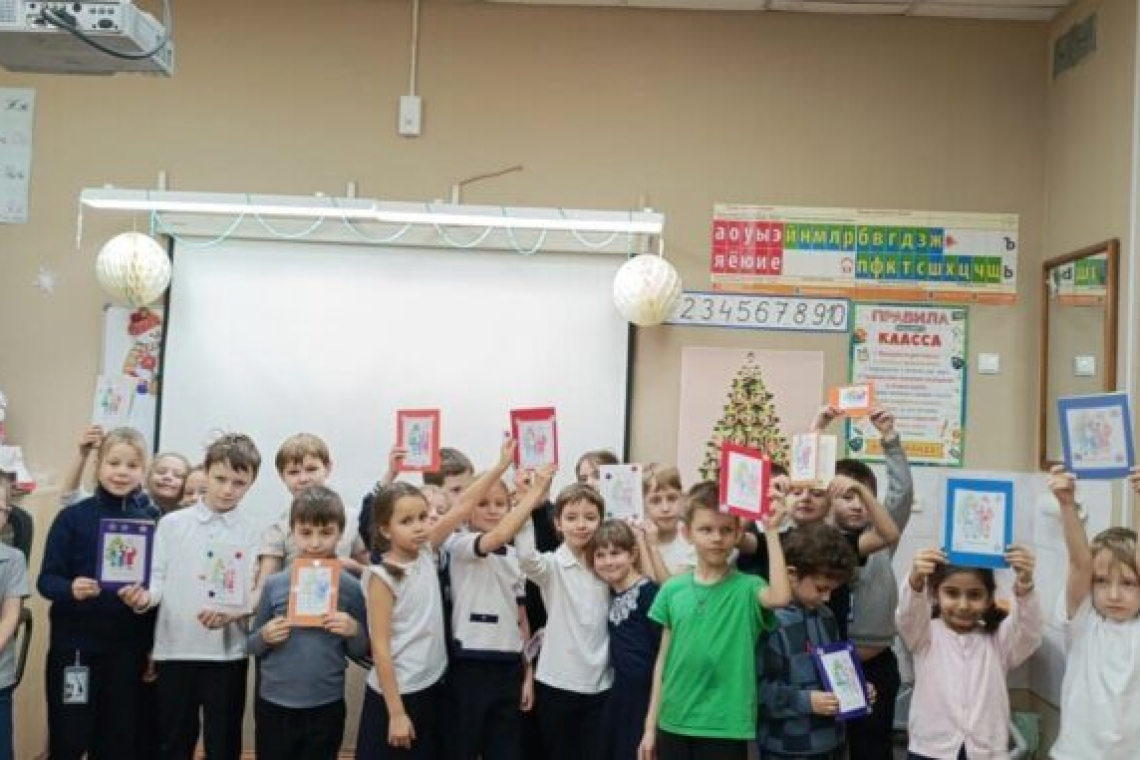 Новогодние поздравления ветеранам передали волонтёры Дороги Добрых дел
