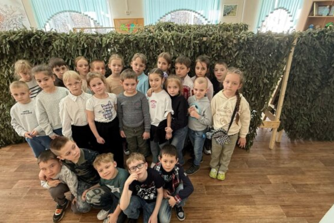 Первоклассникам школы № 1360 провели экскурсию по Дому друзей