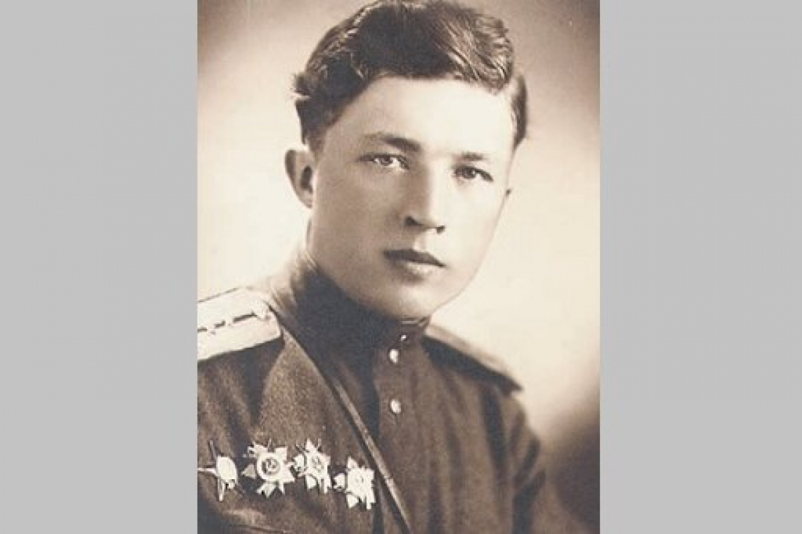 Фронтовик и поэт Евгений Александрович Иванов