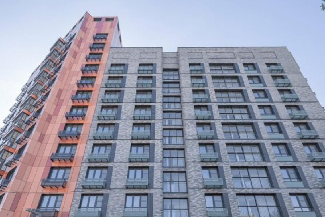 Почти 900 горожан приступили к осмотру жилья в районах Перово и Богородское