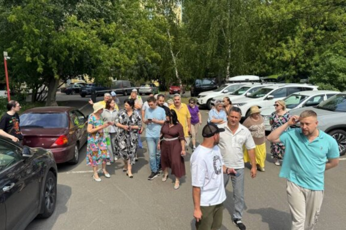 Реализацию городской программы реновации обсудили во время обхода в Богородском