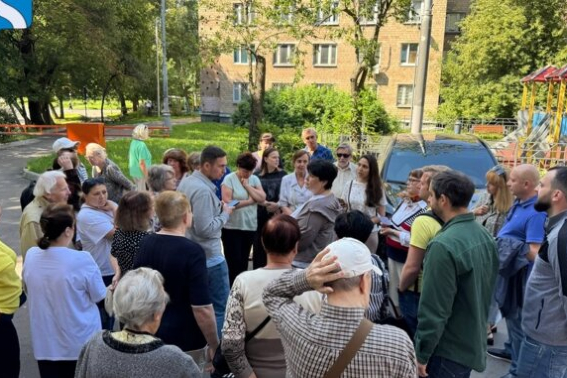 Дворы на Открытом шоссе проверили в Богородском